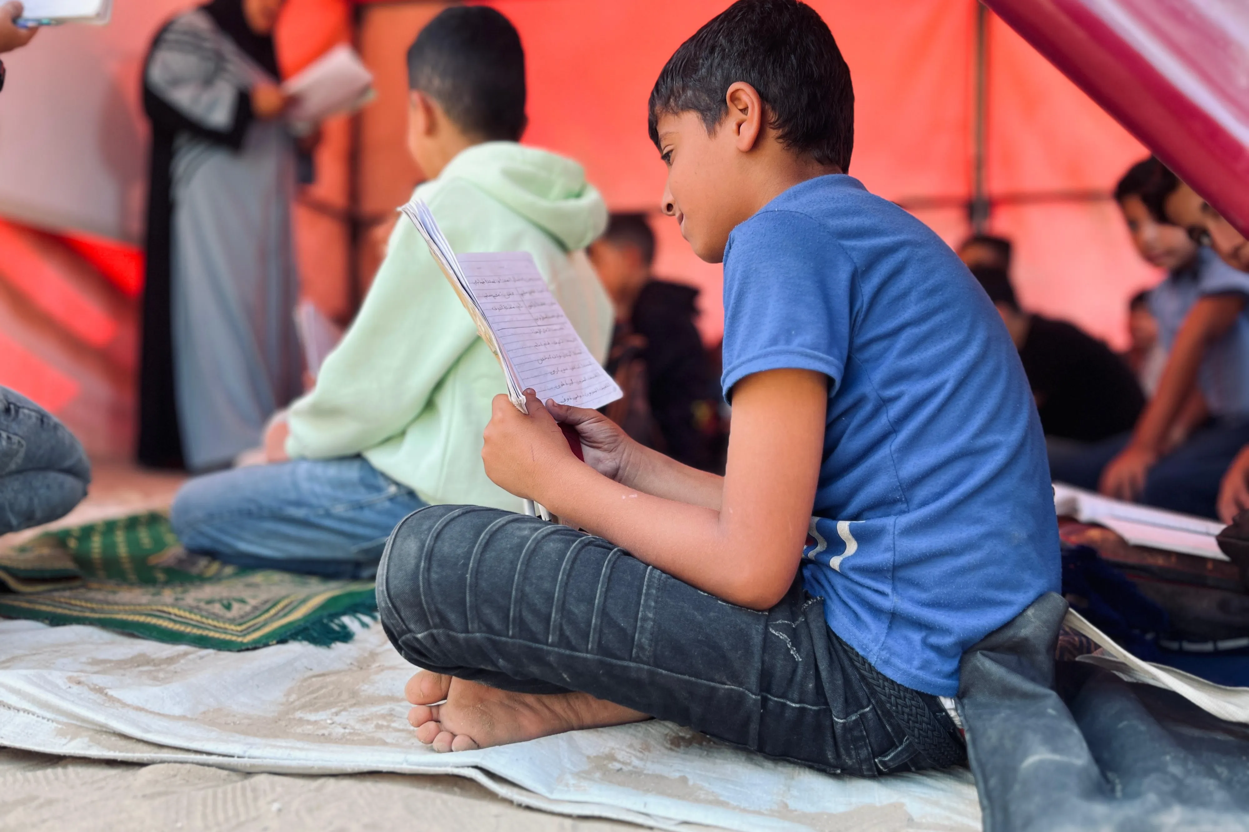 من أجل مستقبل أطفال غزة ؛ نبني مدرسة